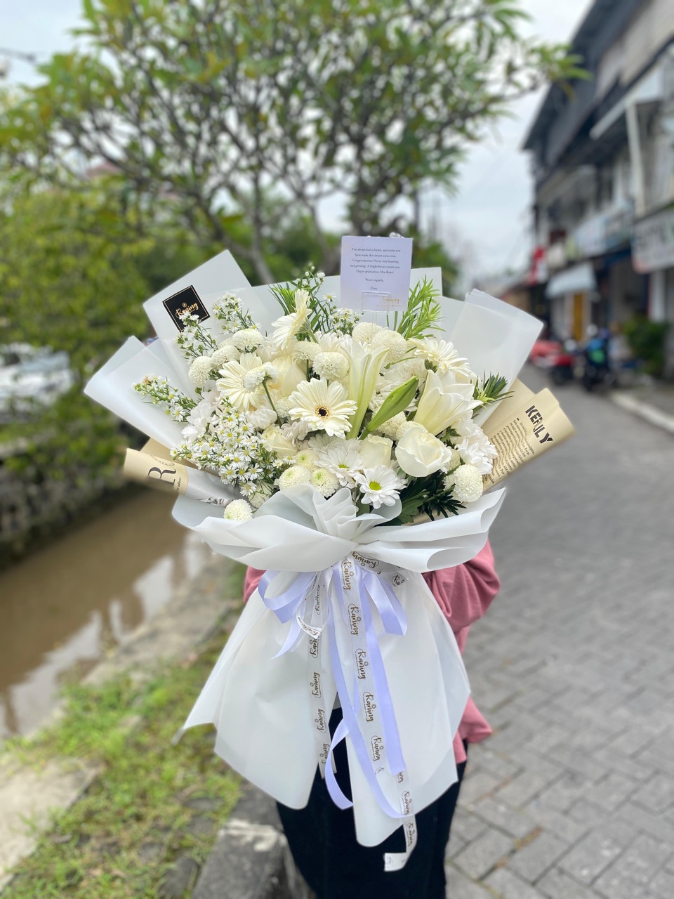 Buket Bunga Fresh Flower Large BUK-RBRZA