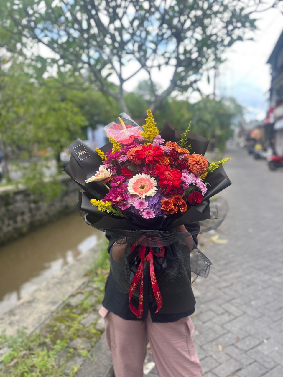 Buket Bunga Fresh Flower Large BUK-CN1UP