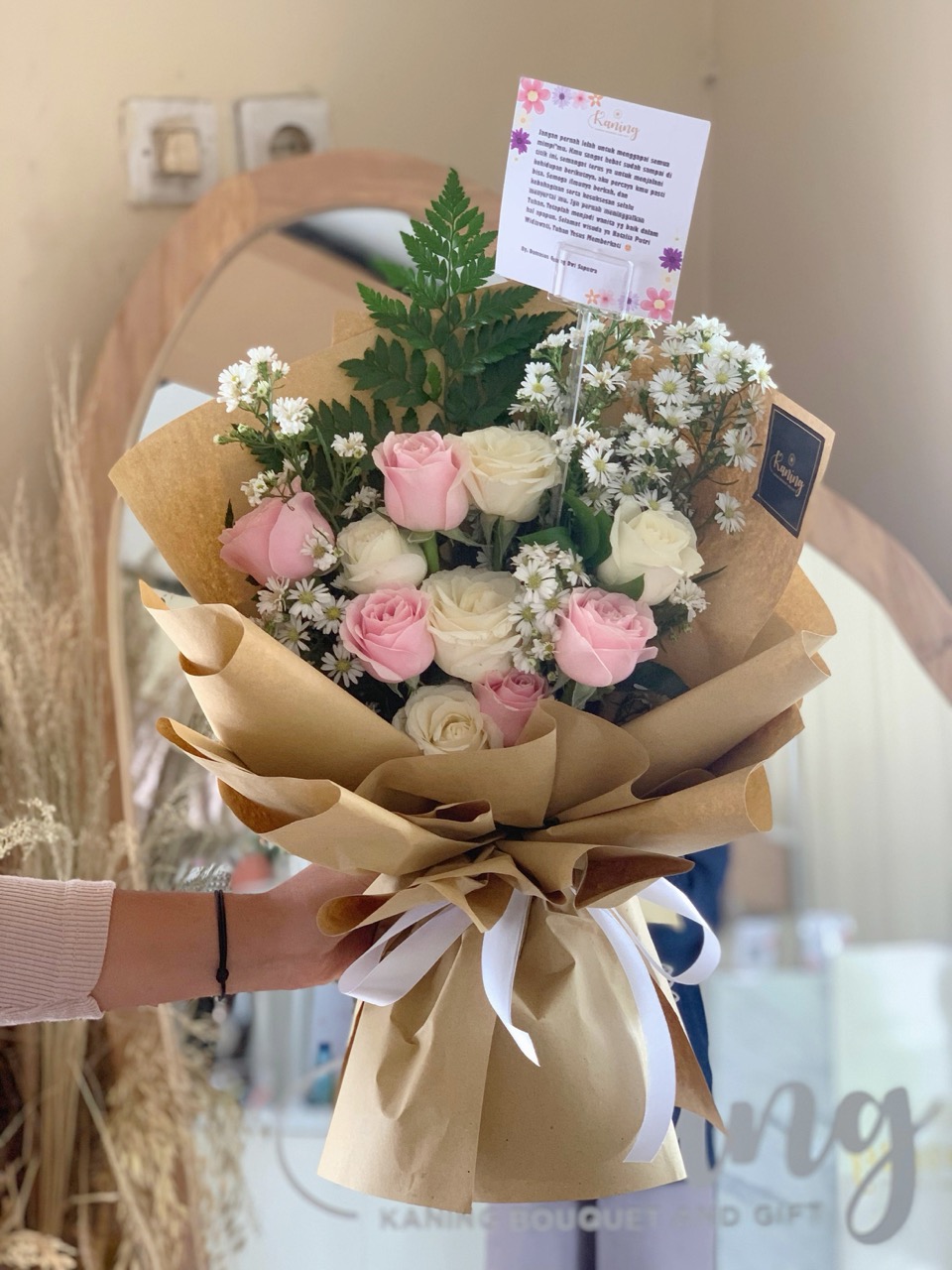 Buket Bunga Fresh Flower Medium BUK-NUX4Q