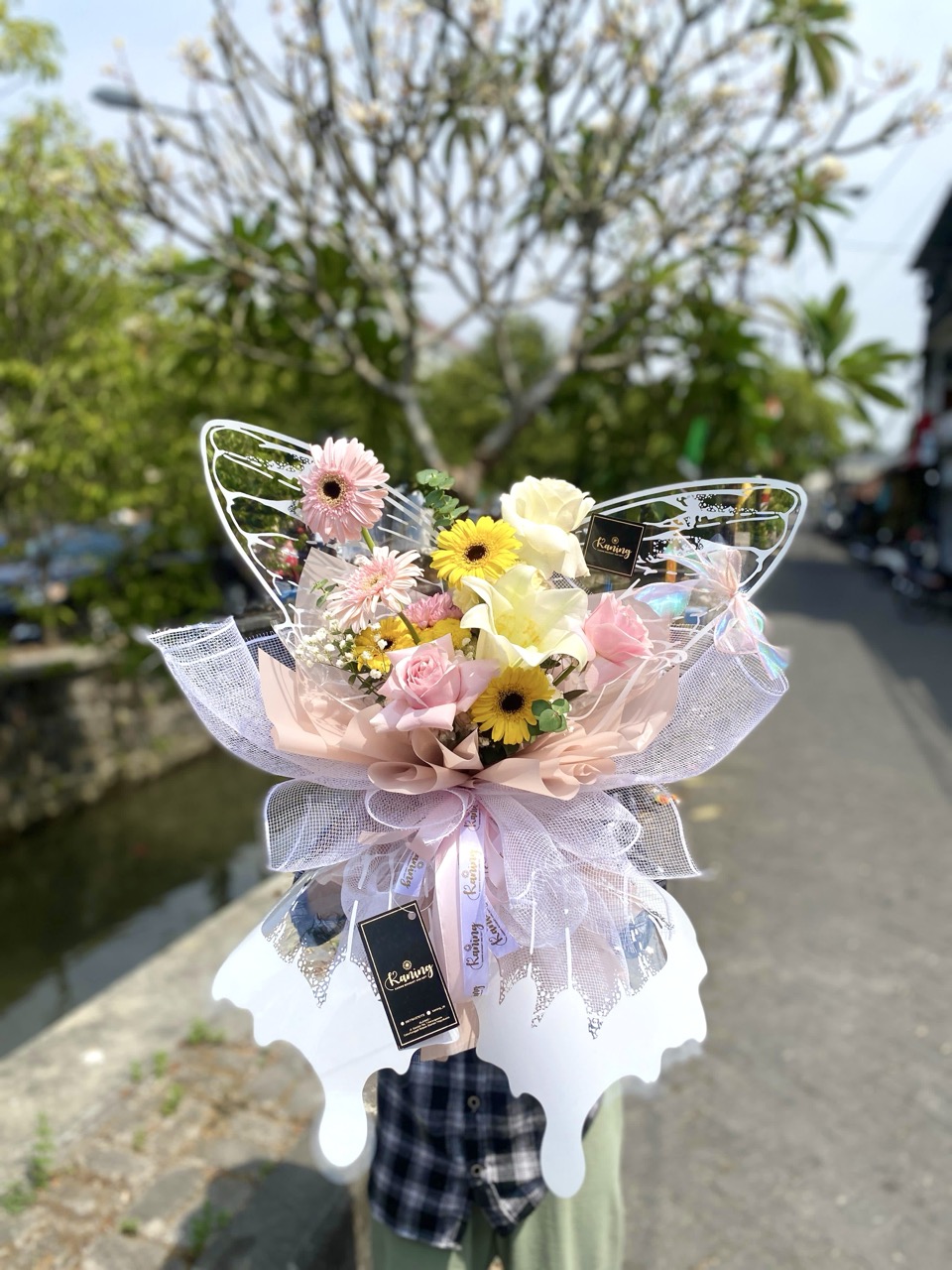 Buket Bunga Fresh Flower Large BUK-IUCNH