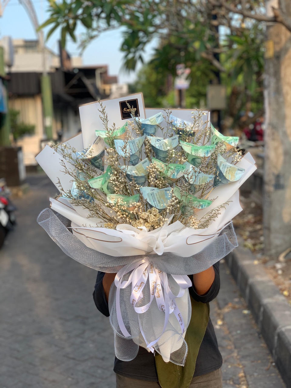 Money Bucket Dried Flower MON-GP2AC