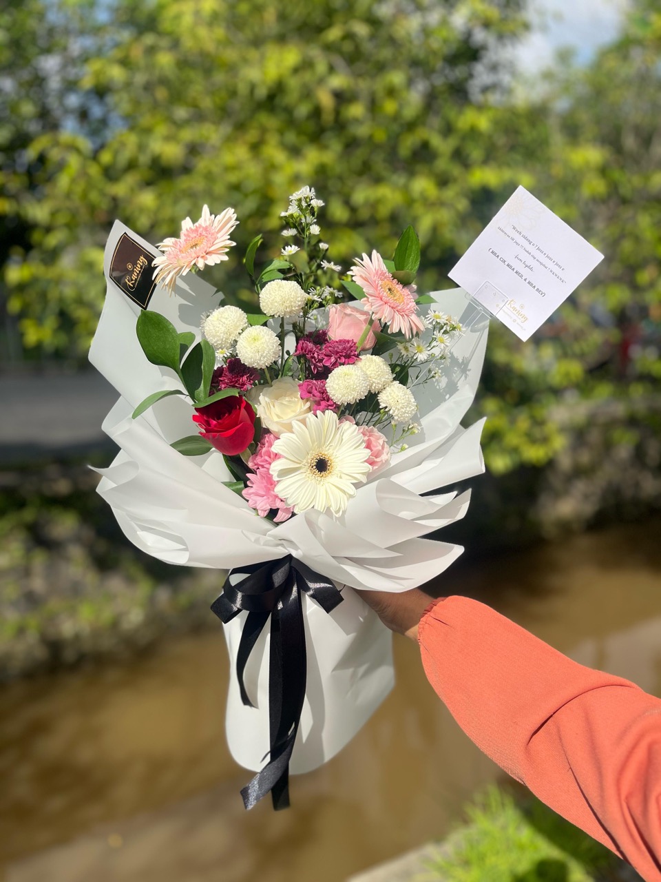 Buket Bunga Fresh Flower Medium BUK-7R4SV