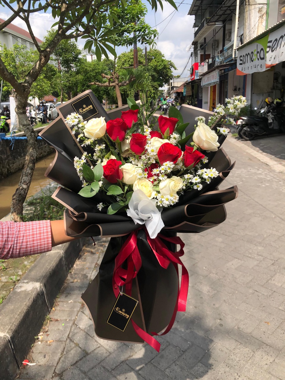 Buket Bunga Fresh Flower Large BUK-W8H45