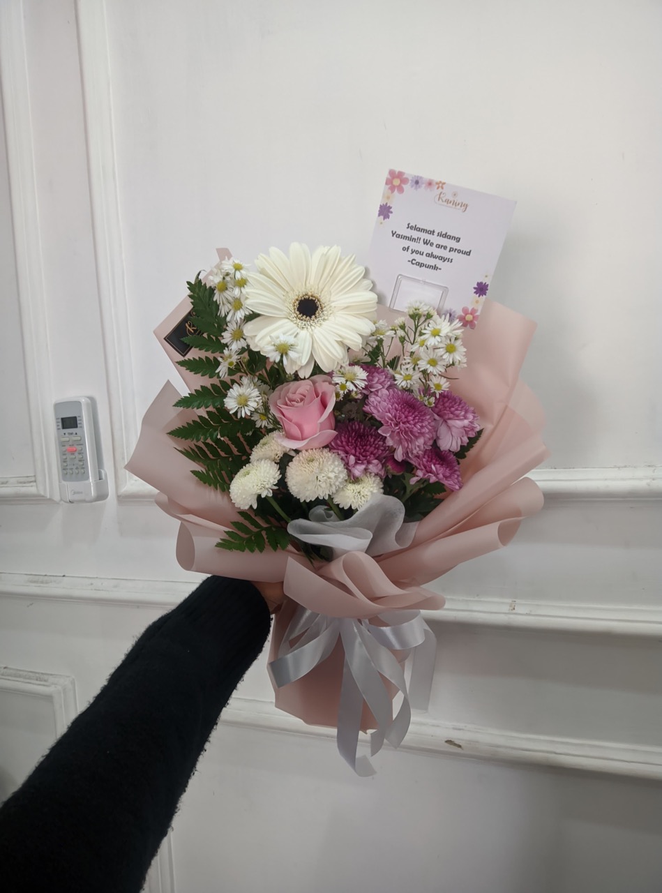 Buket Bunga Fresh Flower Medium BUK-GKNV1